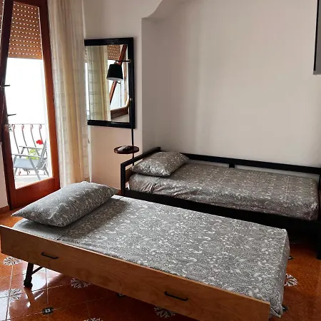 فندق مبيت وإفطار Casa Dora 4*