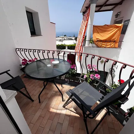 Casa Dora Bed & Breakfast