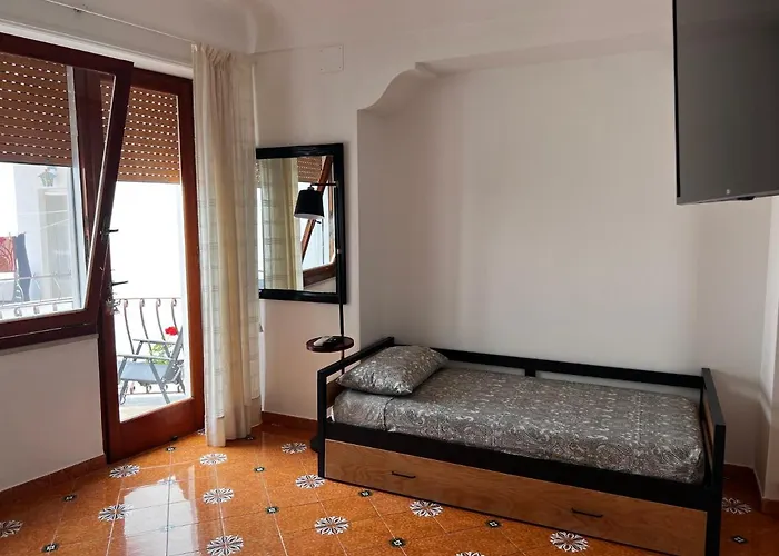 Casa Dora לינה וארוחת בוקר אנה קאפרי